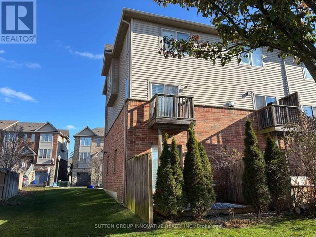 Building Photo - 15 Chapman Ln