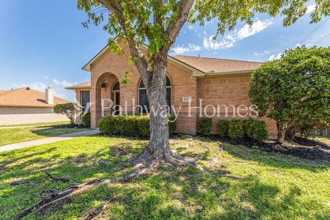 Foto del edificio - 1532 Jessica Ln