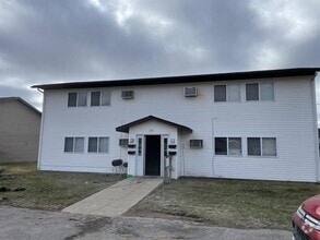 Building Photo - 325 Clymer Rd