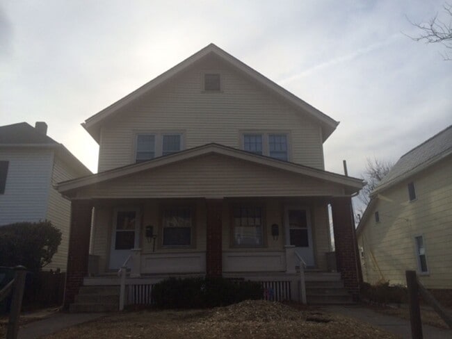 Building Photo - 2647-2649 Medary Avenue