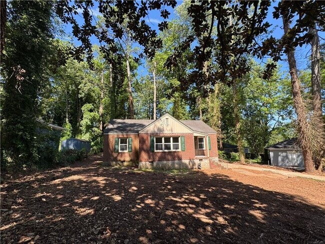 Foto del edificio - 1833 Ridgeland Dr