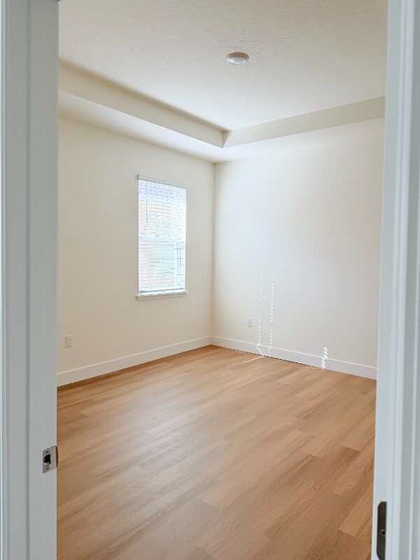 Foto del edificio - 1998 Walnut Crk Dr