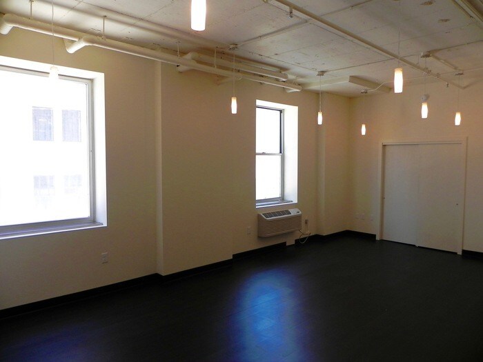 Foto principal - 517 Gold Ave SW
