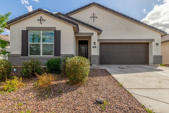 Foto del edificio - BEAUTIFUL 4 bed, 3 bath home in Laveen!!