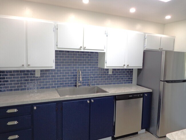 Foto del edificio - 744 Buttonwood Rd