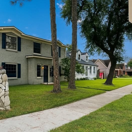 Photo - 6601 Meadowlawn St Apartment