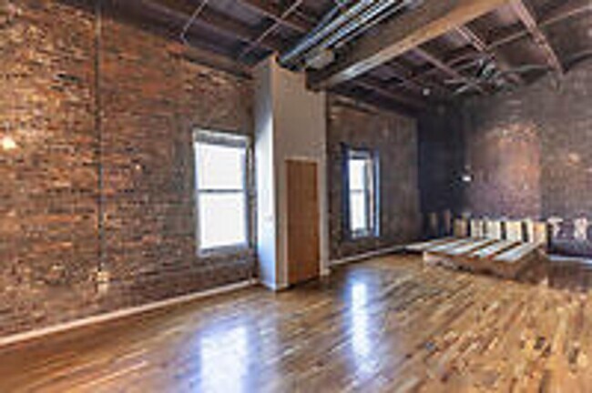 Foto del edificio - New Listing!