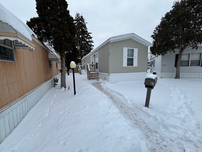 Foto del edificio - 57 Third St. Unit 57