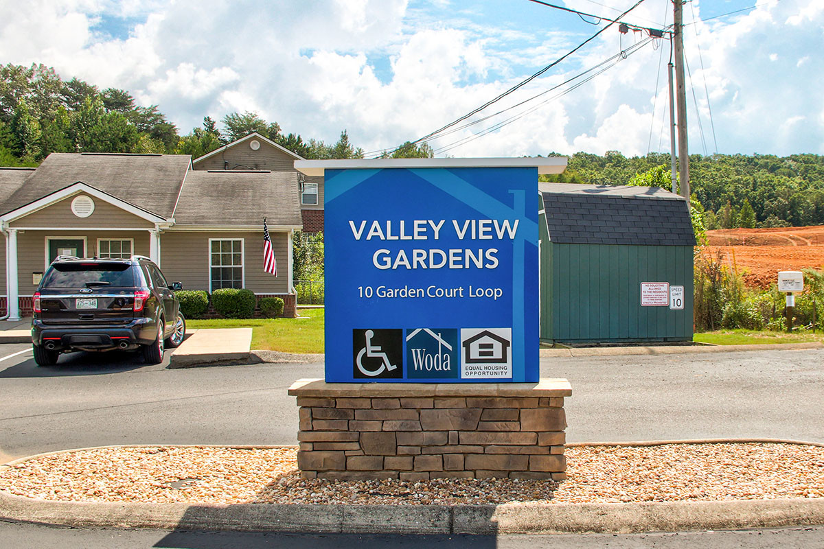 Primary Photo - Valley View Gardens