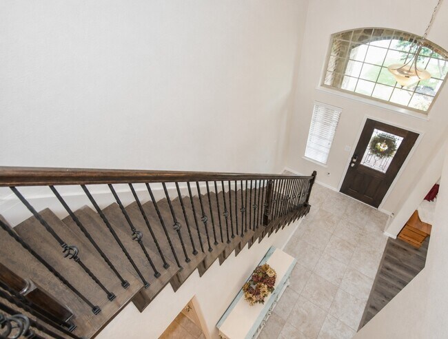 Foto del edificio - 2214 Granite Park Ln