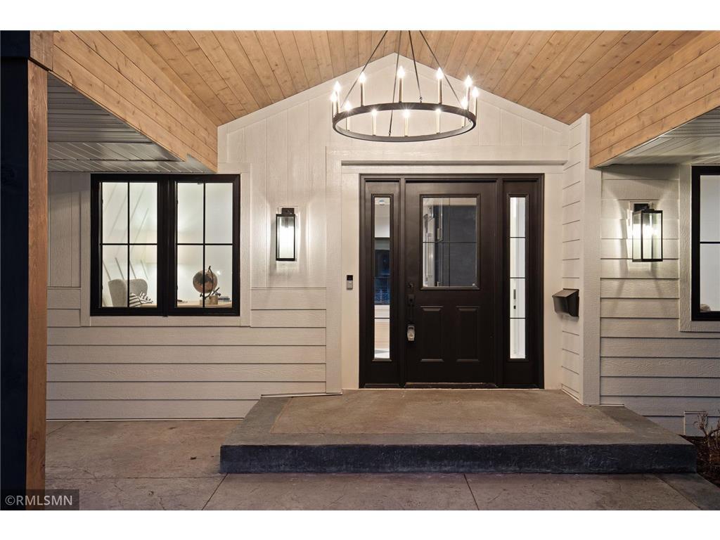 Foto principal - 2210 Edgcumbe Rd