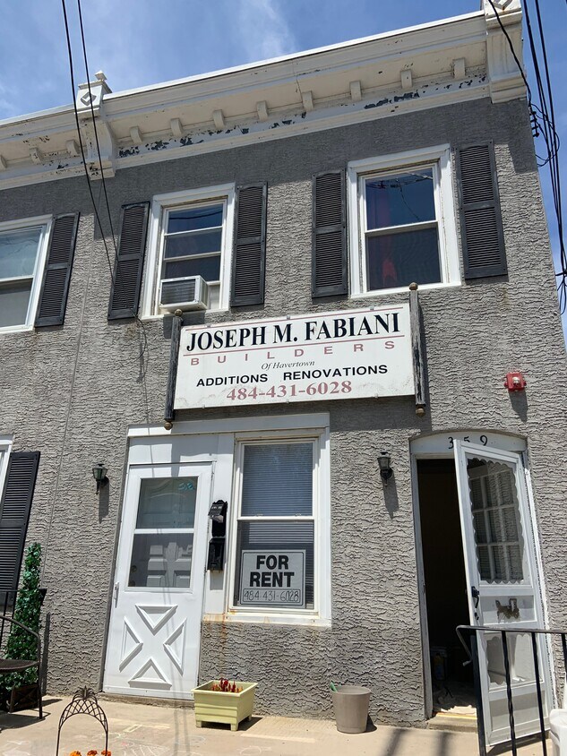 359 W Chester Pike Unit 2, Havertown, PA 19083 Apartments in