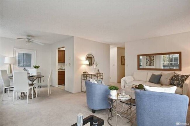 Foto del edificio - 2201 3rd Ave