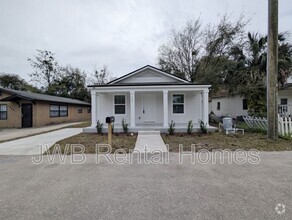 Building Photo - 1460 E 24th St