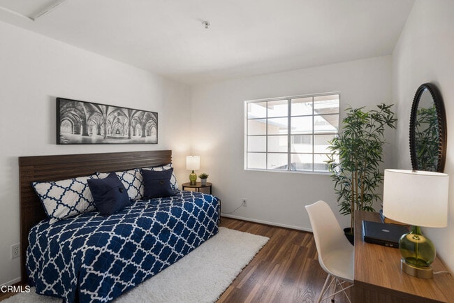 Foto del edificio - 449 N Catalina Ave