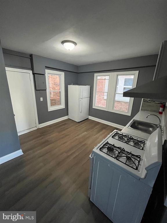 Building Photo - 2506 Tindaro Ter
