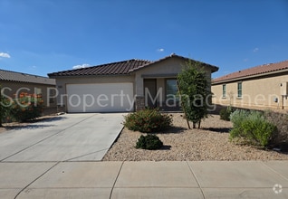 Building Photo - 1048 W Verde Ln