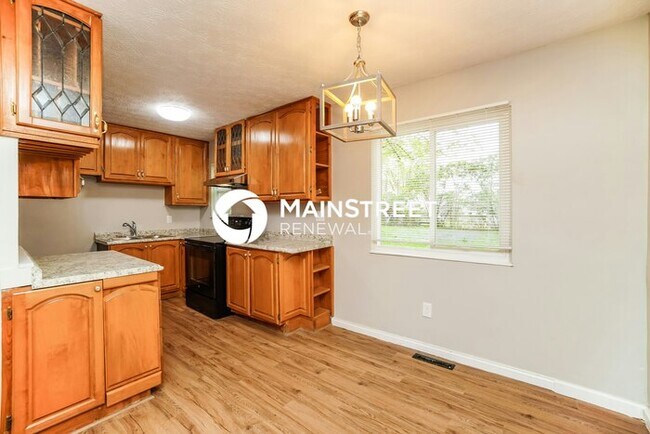 Foto del edificio - 3 Bedroom Pet-Friendly Home in COLUMBUS, OH with Main Street Renewal