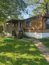 Building Photo - 173 E Wilson Dr