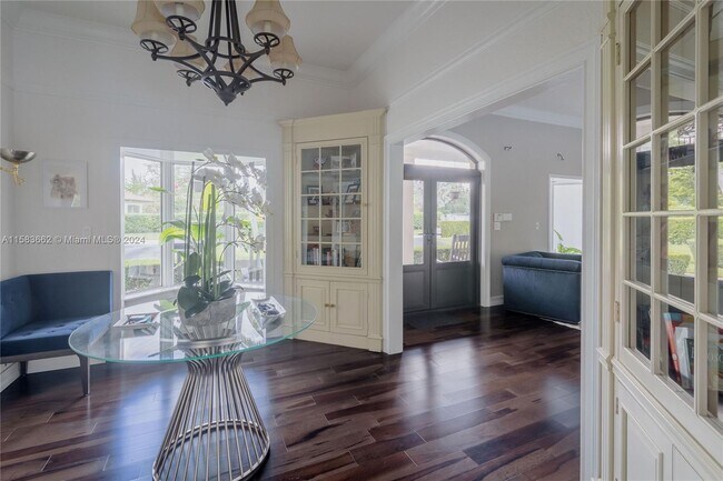 Building Photo - 8500 SW 70th St