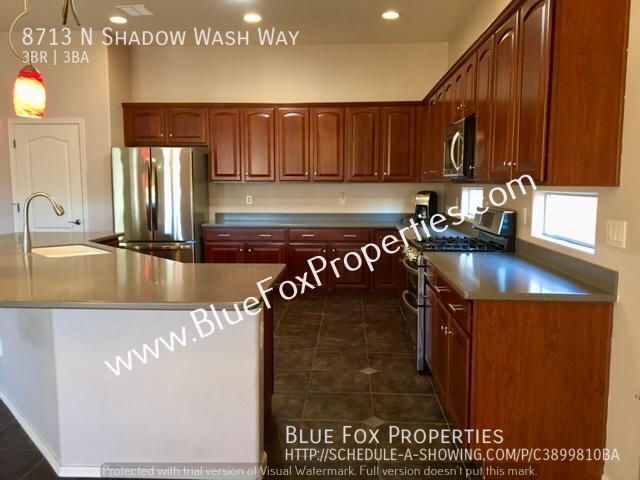 Building Photo - 8713 N Shadow Wash Way