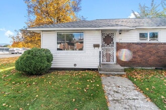 Building Photo - 628 E Euclid Ave Building Photo - 628 E Euclid Ave