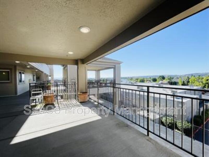 Foto del edificio - 15325 NW Central Dr