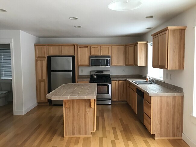 Foto del edificio - 3 Bedroom 2.5 Bathroom