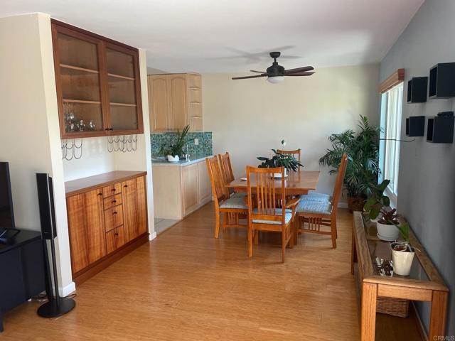 Foto del edificio - 1806 Eastwood Ln