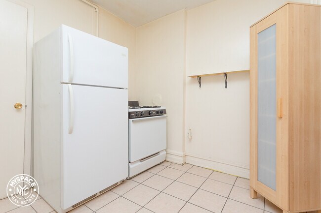 Foto del edificio - 624 St Johns Pl