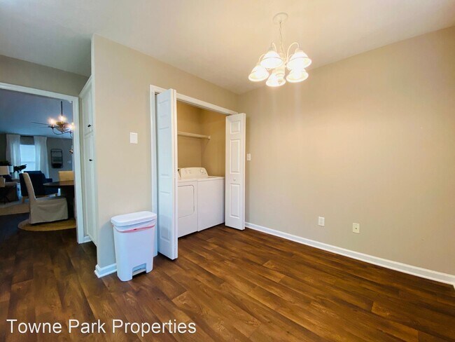 Building Photo - 2 br, 2 bath House - 326 Greendale Pl
