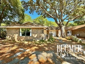 Building Photo - 5078 Leeward Dr