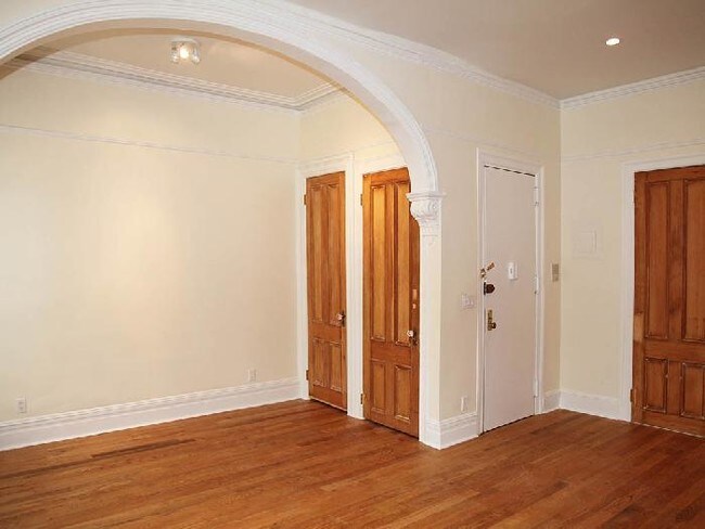 Foto del edificio - 122 East 64th Street