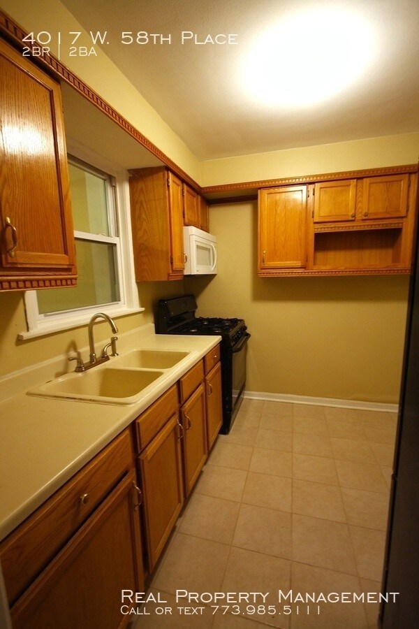 Building Photo - 4017 W 58th Pl