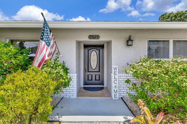 Foto del edificio - 11721 Inverness Cir