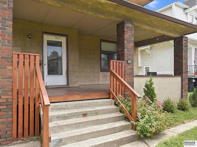 Building Photo - 117 S 38th St
