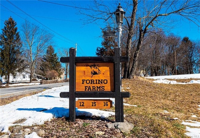 Building Photo - 16 Forino Ln