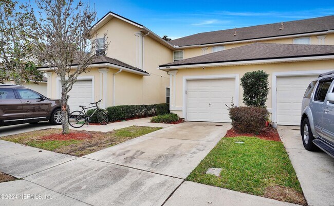 Foto del edificio - 863 Southern Creek Dr