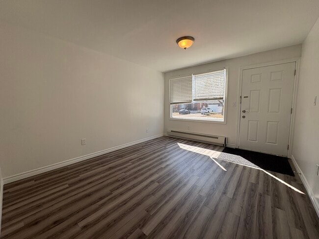Building Photo - 1-57 Albert Street Cambridge Ontario N1r 3m9