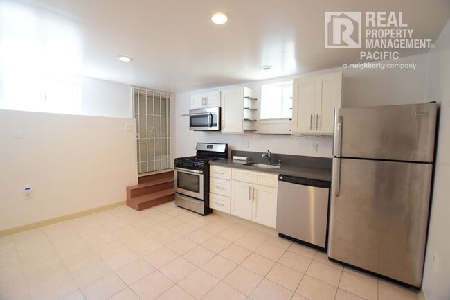 Photo - 3513 Lincoln Ave Apartment