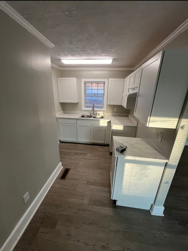 Primary Photo - 2 Bed 2 Bath Mobile Home