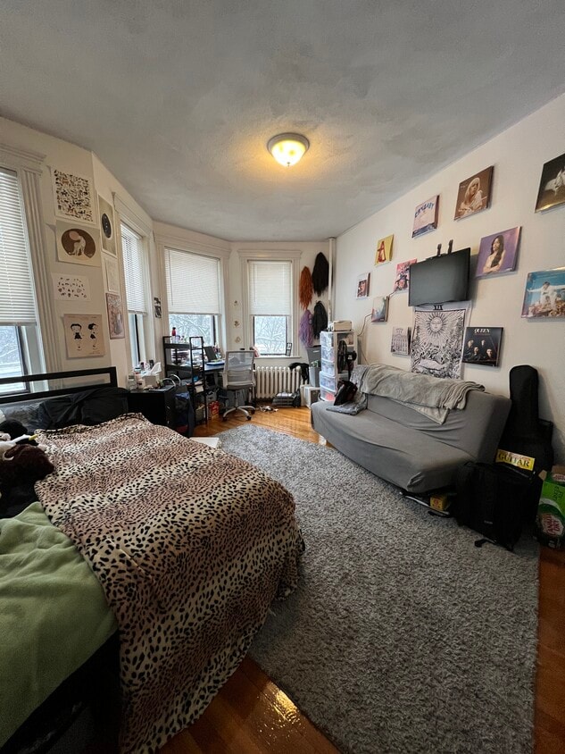 56 Charlesgate E Unit 147, Boston, MA 02215 Condo for Rent in Boston