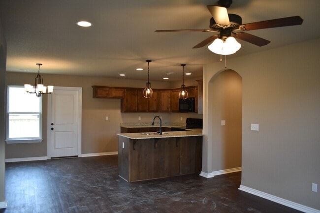 Photo - Charming 3 Bedroom 2 Bathroom Home in Prai...