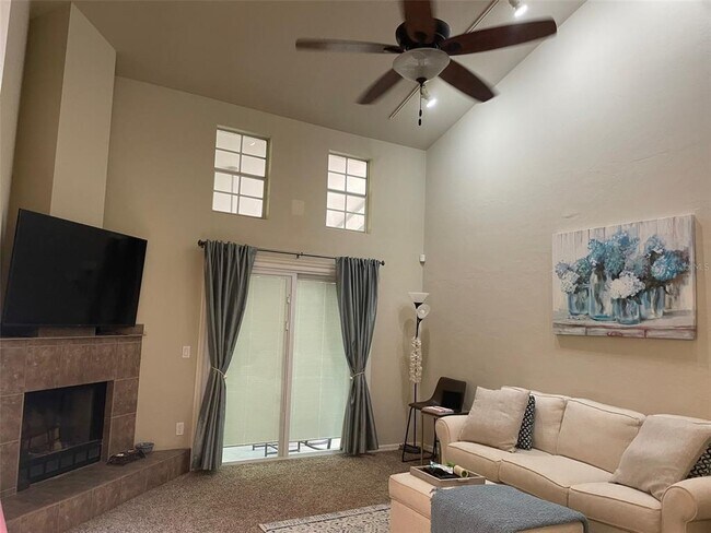 Foto del edificio - 4853 NW 2nd Pl