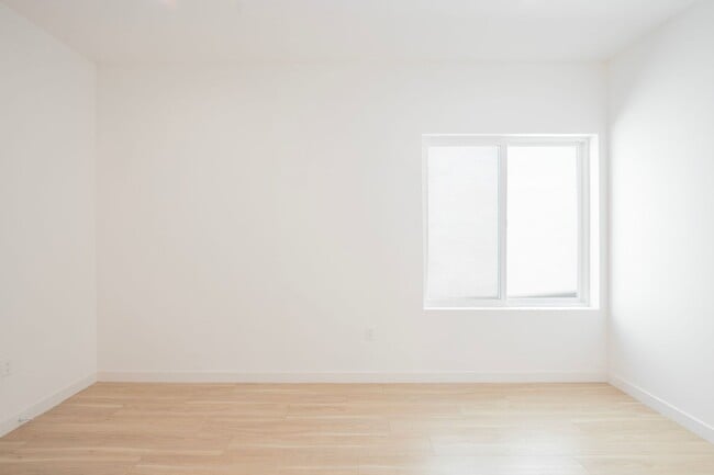 Interior Photo - Modern Luxury Living in Hollywood: Top-Floor Corner with Wraparound Balcony