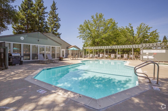 Building Photo - Windscape Apartments