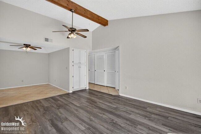 Foto del edificio - Beautiful 2Bdm 2Ba Condo with Community Pool in Mesa!