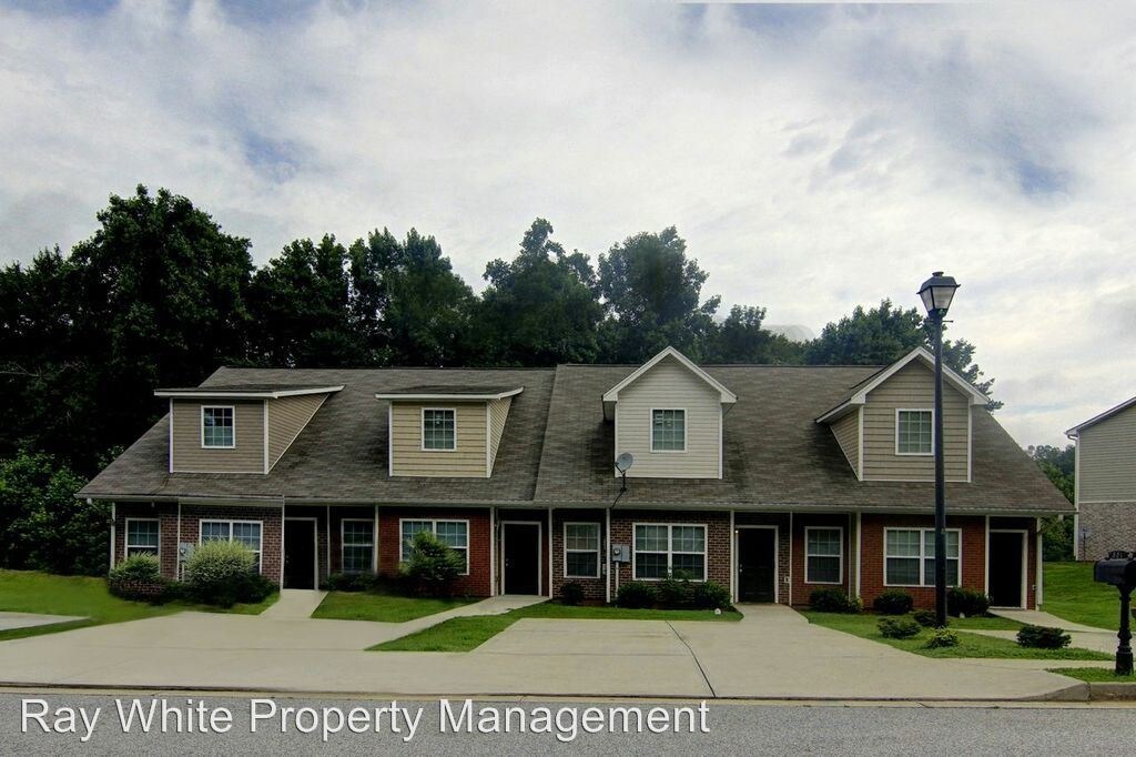 Primary Photo - 3 br, 2 bath House - 552 Maggie Lane