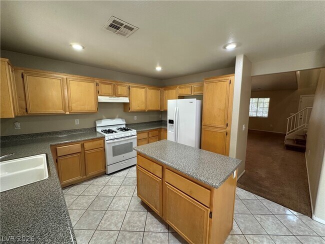 Foto del edificio - 9925 Ranch Hand Ave