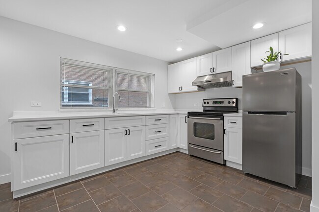 Foto del edificio - 6420 Spaulding Ave